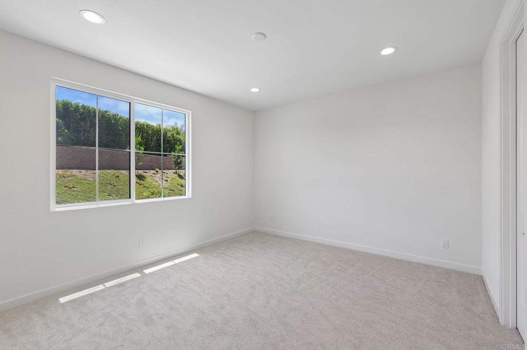 4949 Thistle Way Property Photo 15