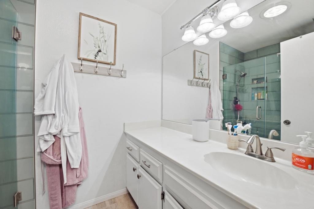 3553 Coconut Way Property Photo 20