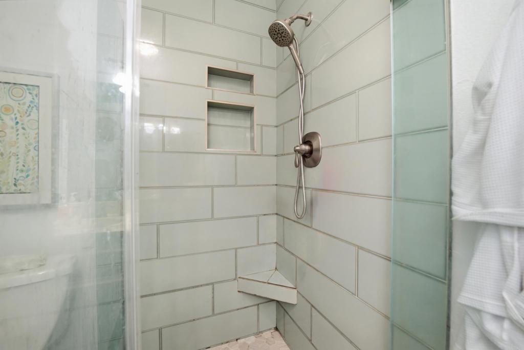 3553 Coconut Way Property Photo 21