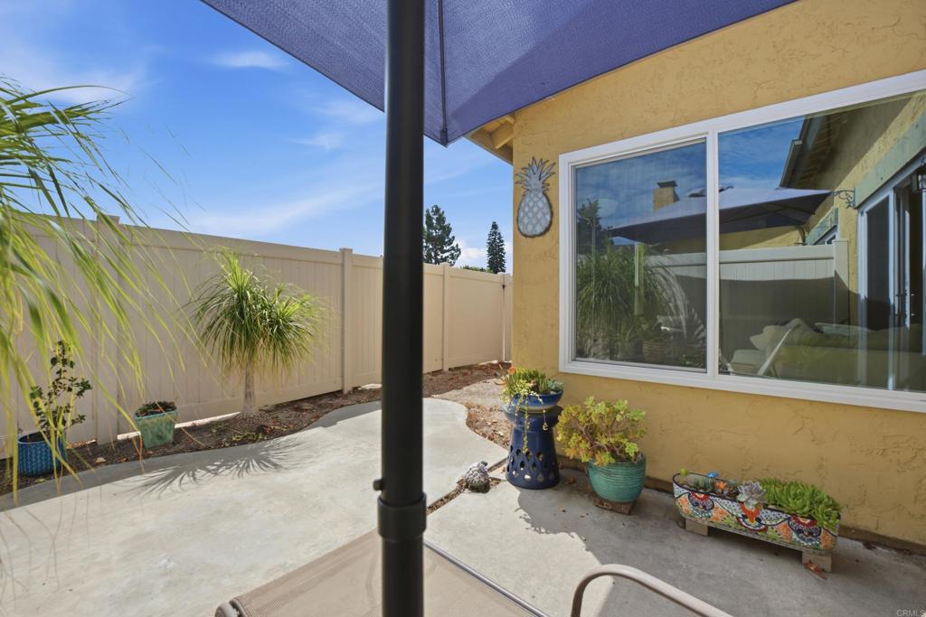 3553 Coconut Way Property Photo 22