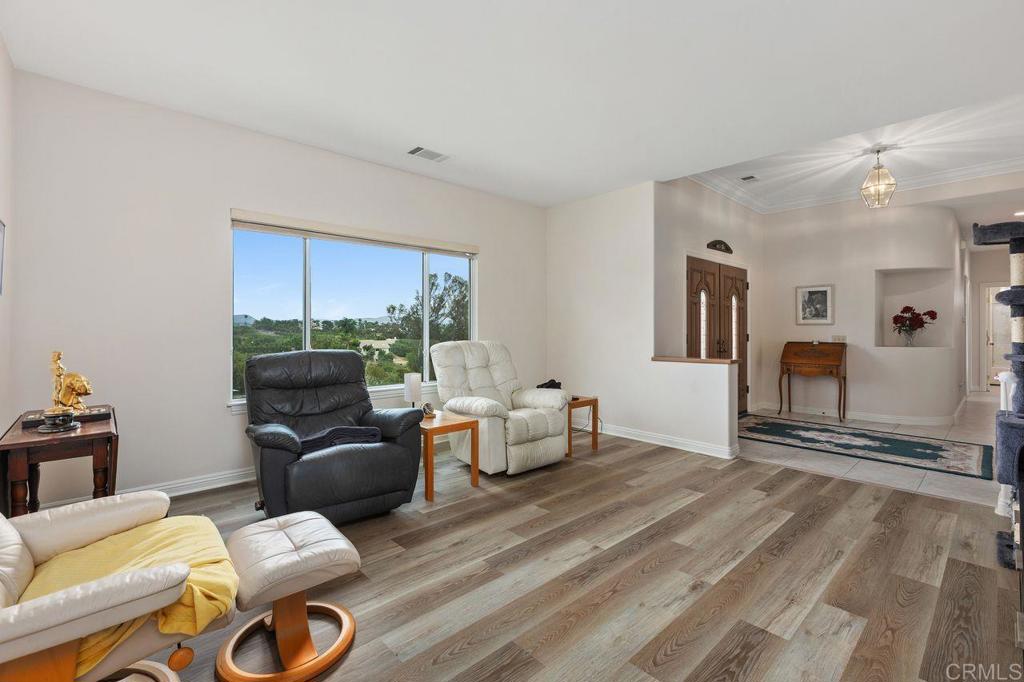 1773 Green Briar Property Photo 7