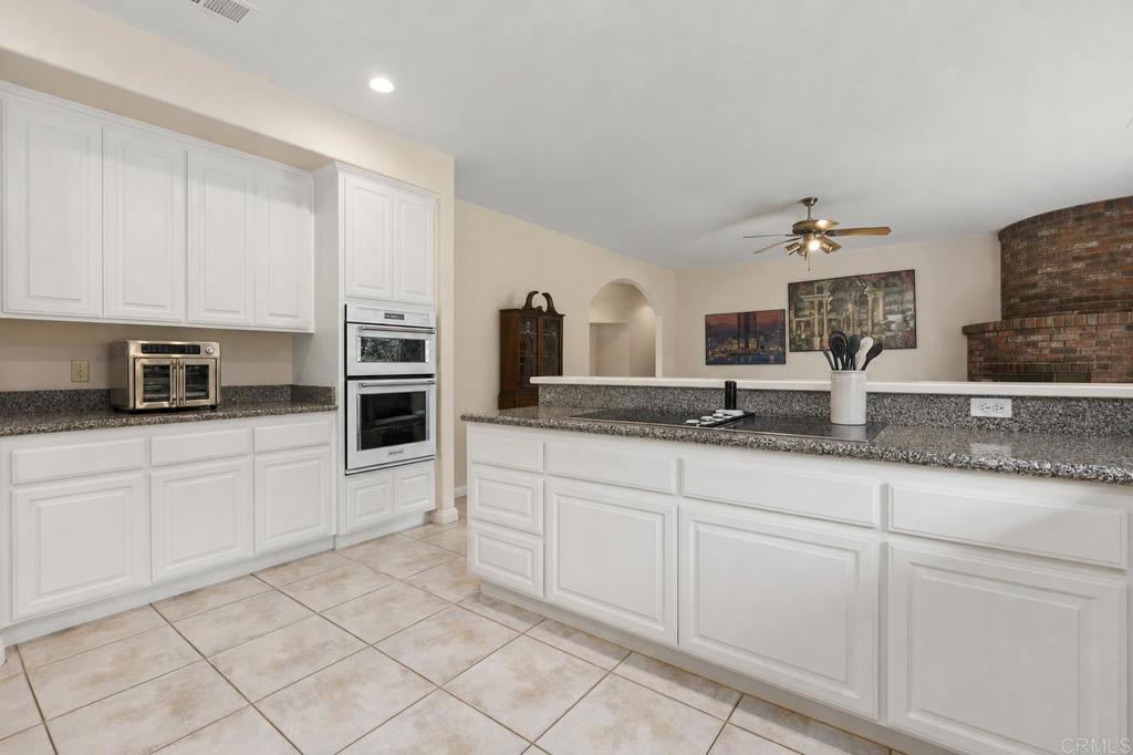 1773 Green Briar Property Photo 16