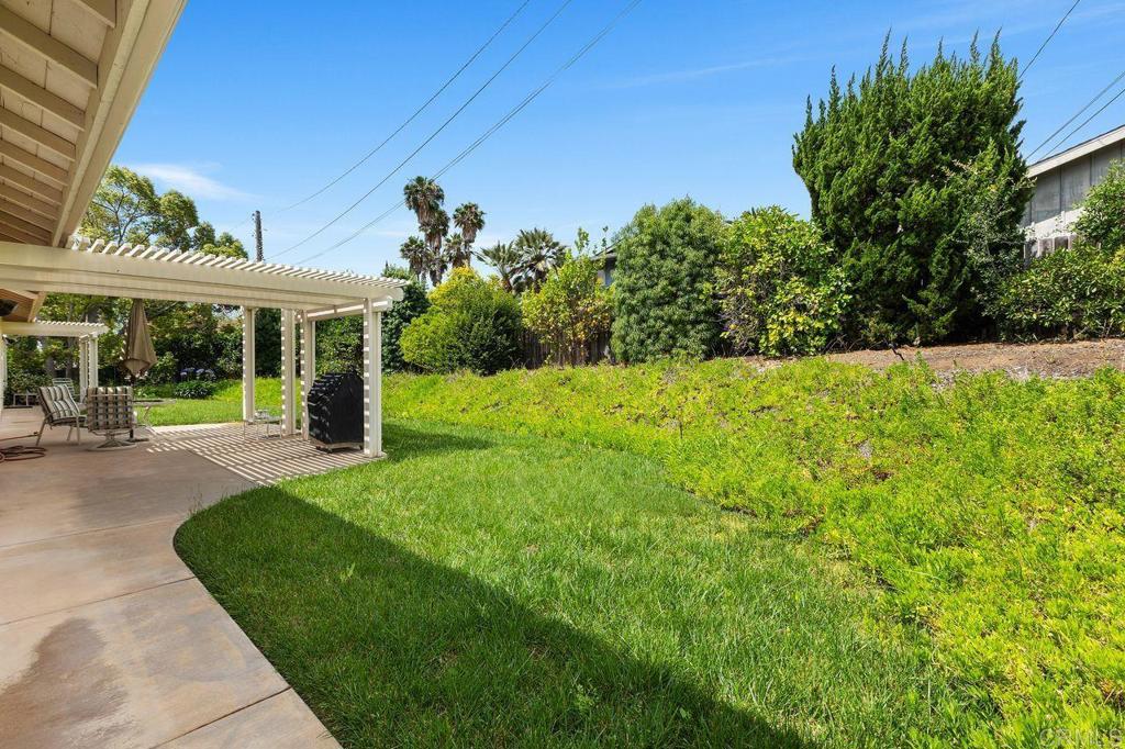 1773 Green Briar Property Photo 34