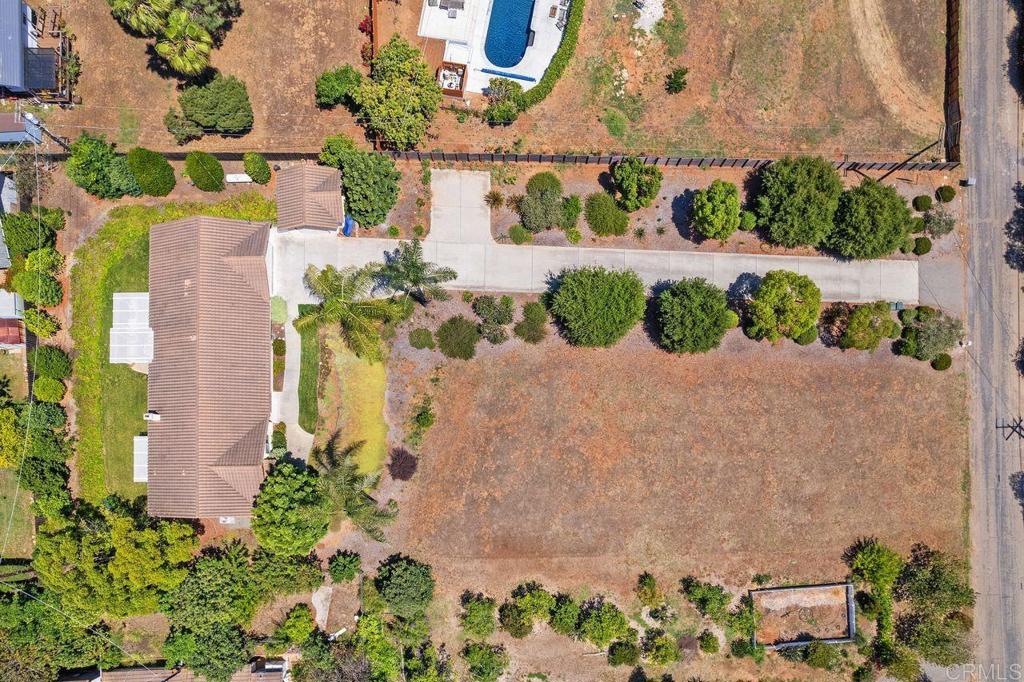 1773 Green Briar Property Photo 39