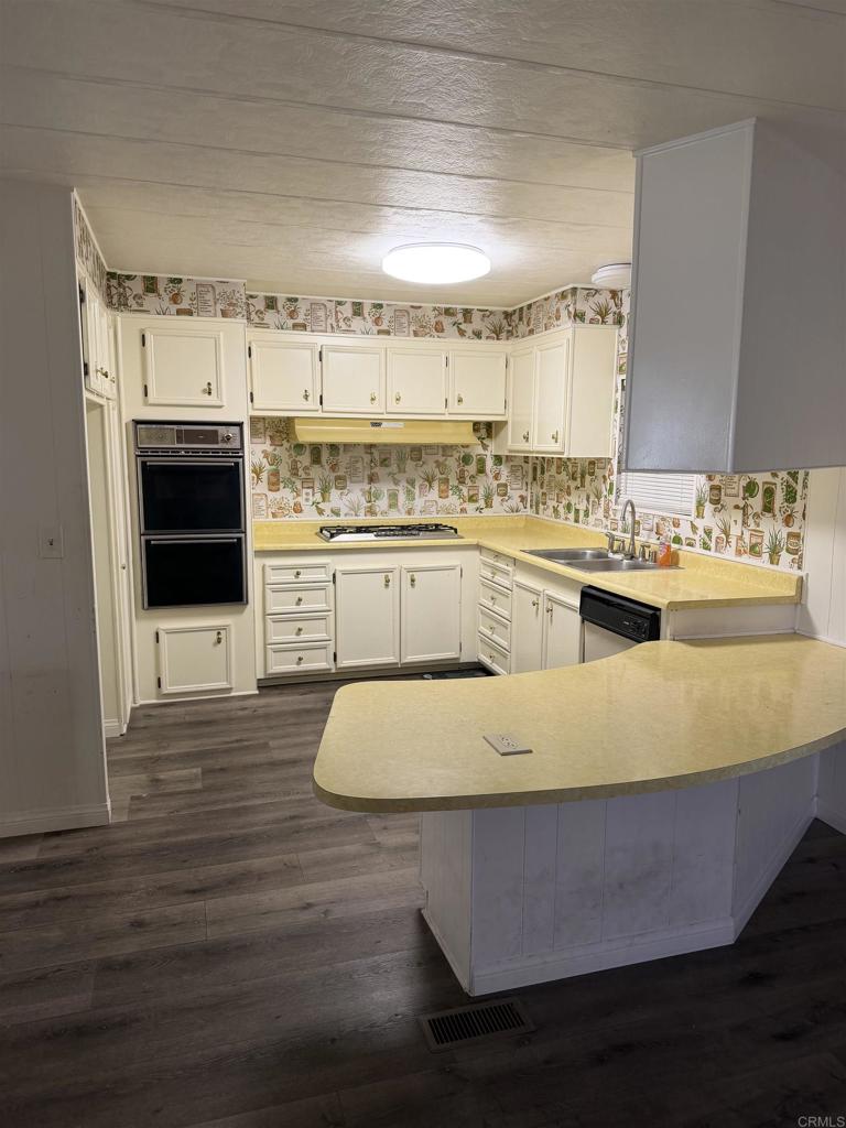 21223 Jimpson Way Property Photo 2