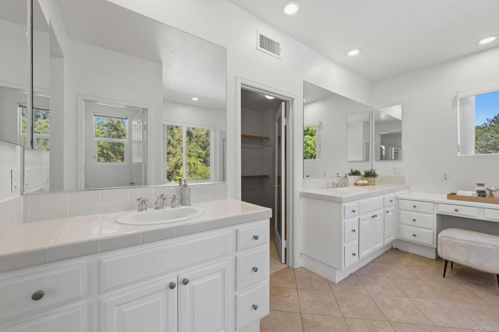 11274 Breckenridge Way Property Photo 35
