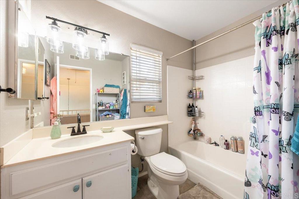 5329 Blackberry Way Property Photo 24