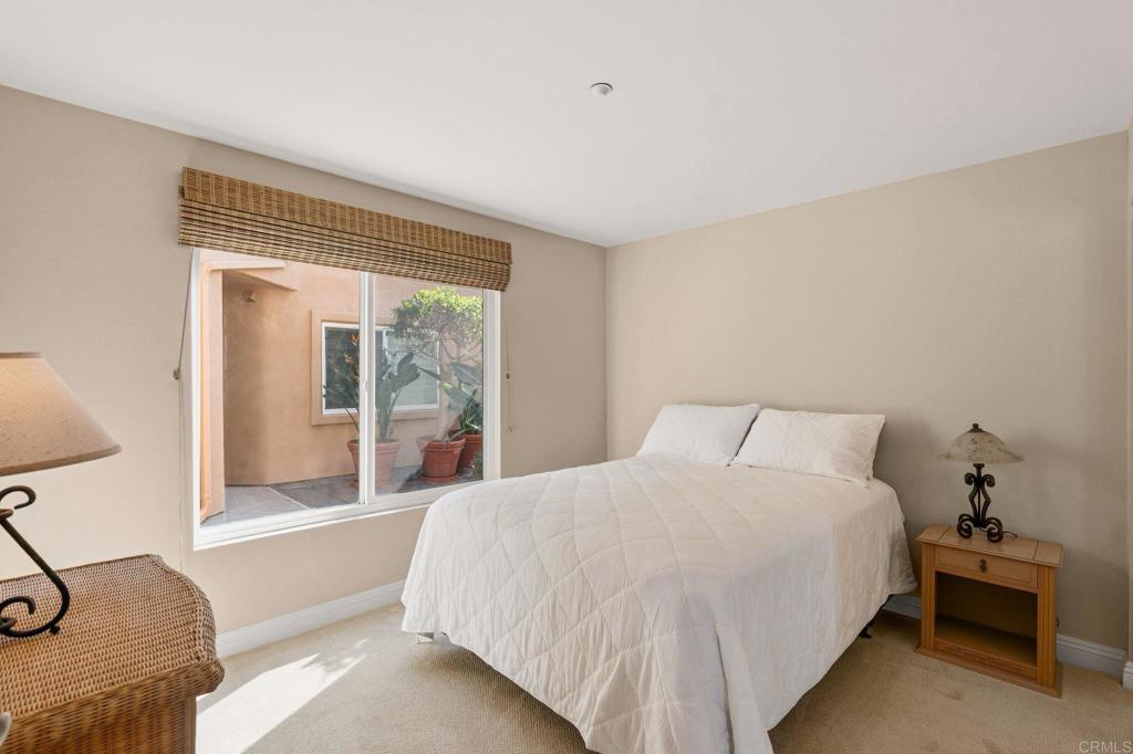 400 N The Strand 7 Property Photo 24
