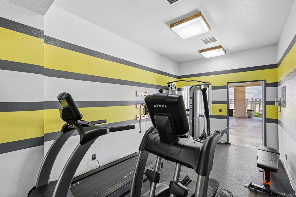 10168 Diamond Head Court Property Photo 46