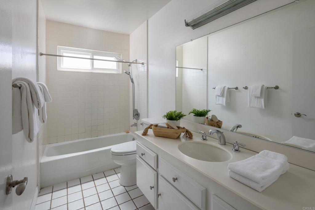 4567 Via Palabra Property Photo 18