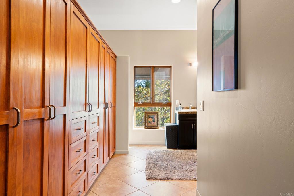 2810 Three Peaks Lane Property Photo 38