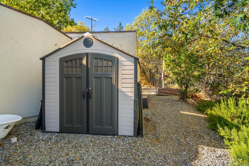 2810 Three Peaks Lane Property Photo 45
