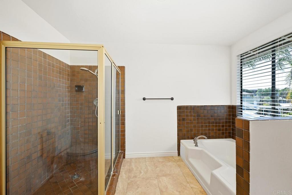 1820 Elevado Road Property Photo 24
