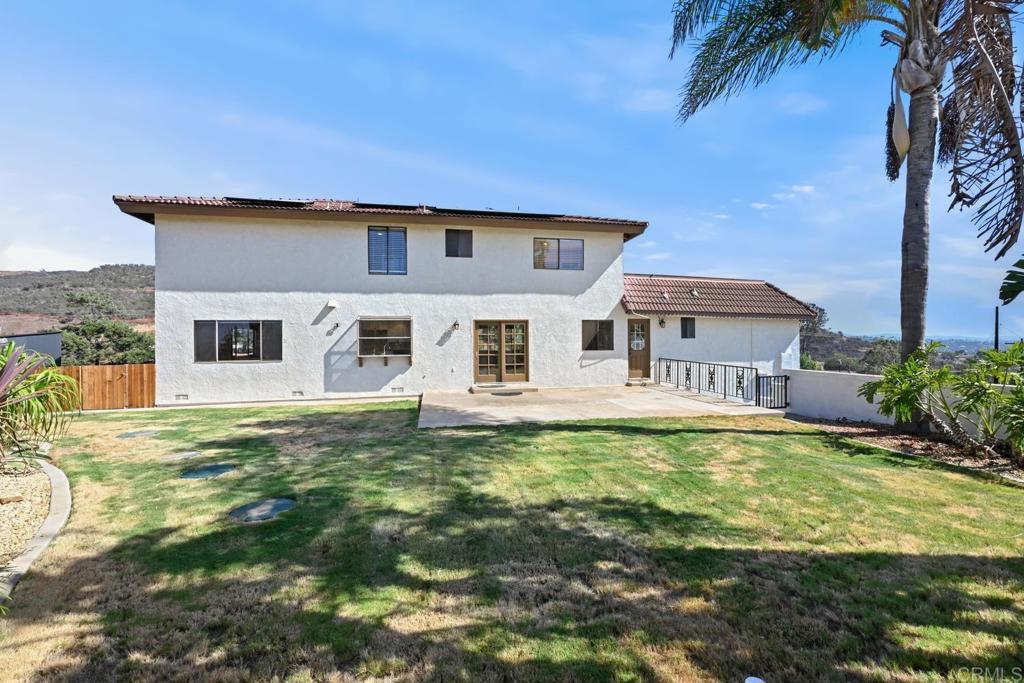 1820 Elevado Road Property Photo 34