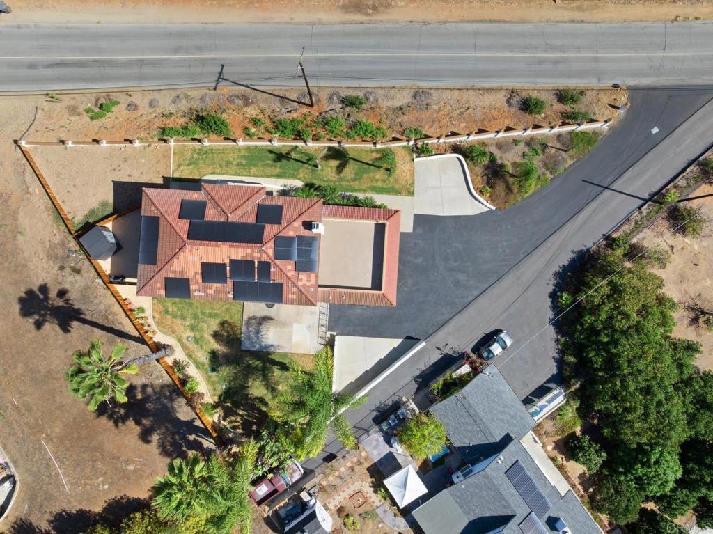 1820 Elevado Road Property Photo 38