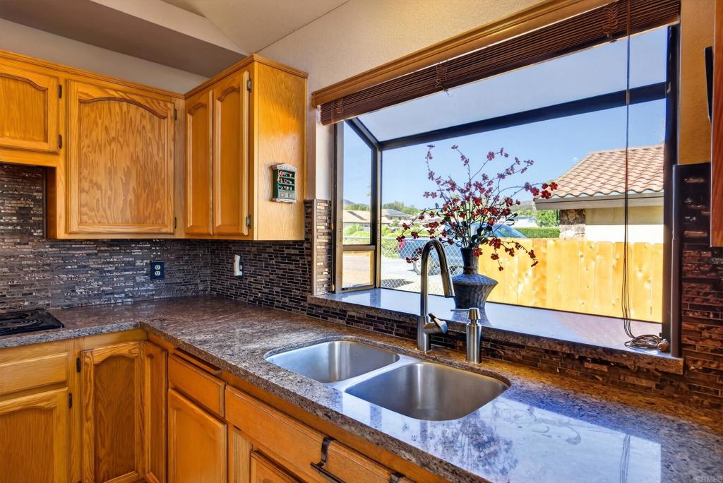 23543 Oriente Way Property Photo 19