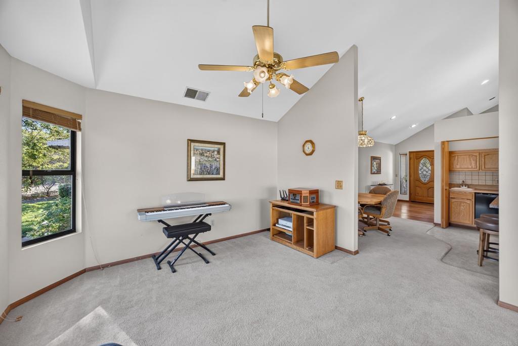 23543 Oriente Way Property Photo 21