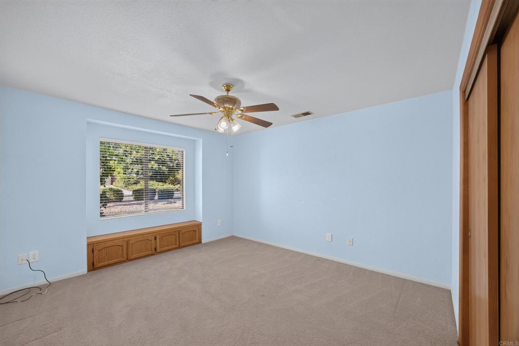 23543 Oriente Way Property Photo 24