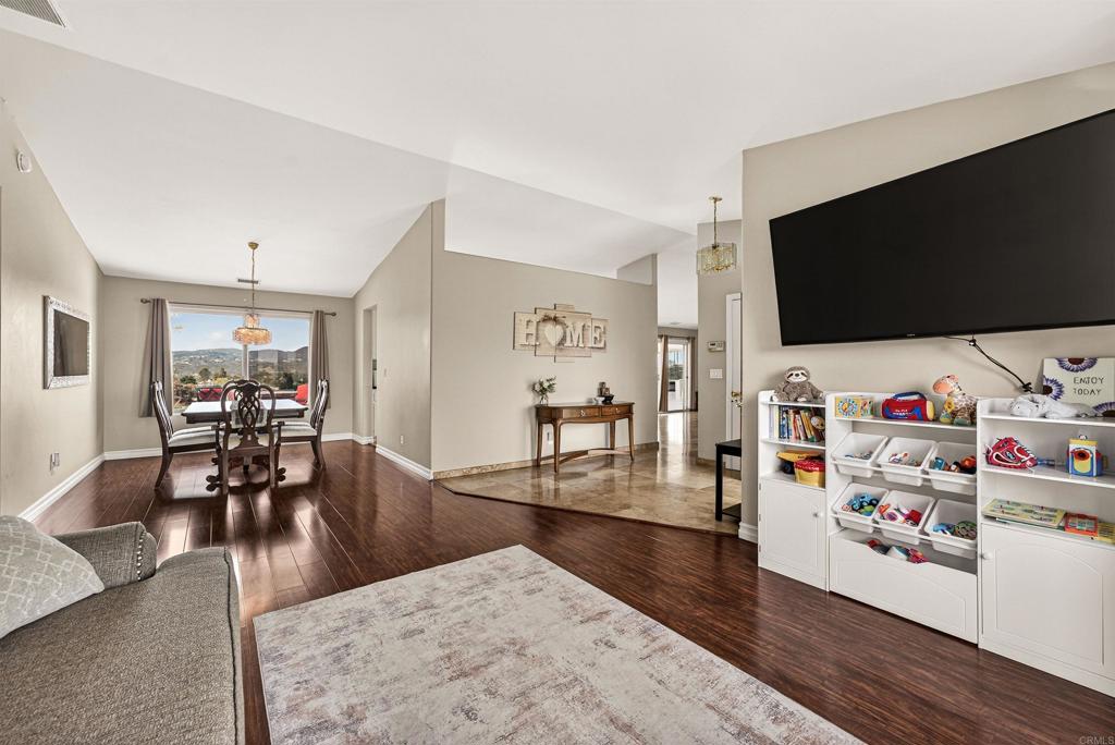 13801 Jake Road Property Photo 8