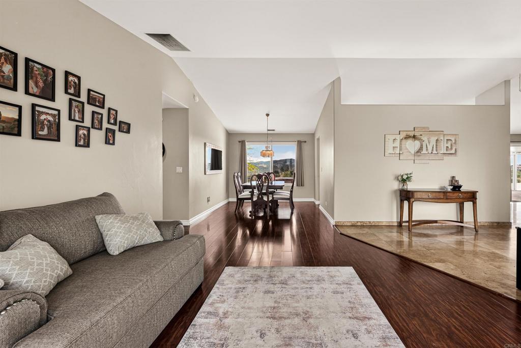 13801 Jake Road Property Photo 9