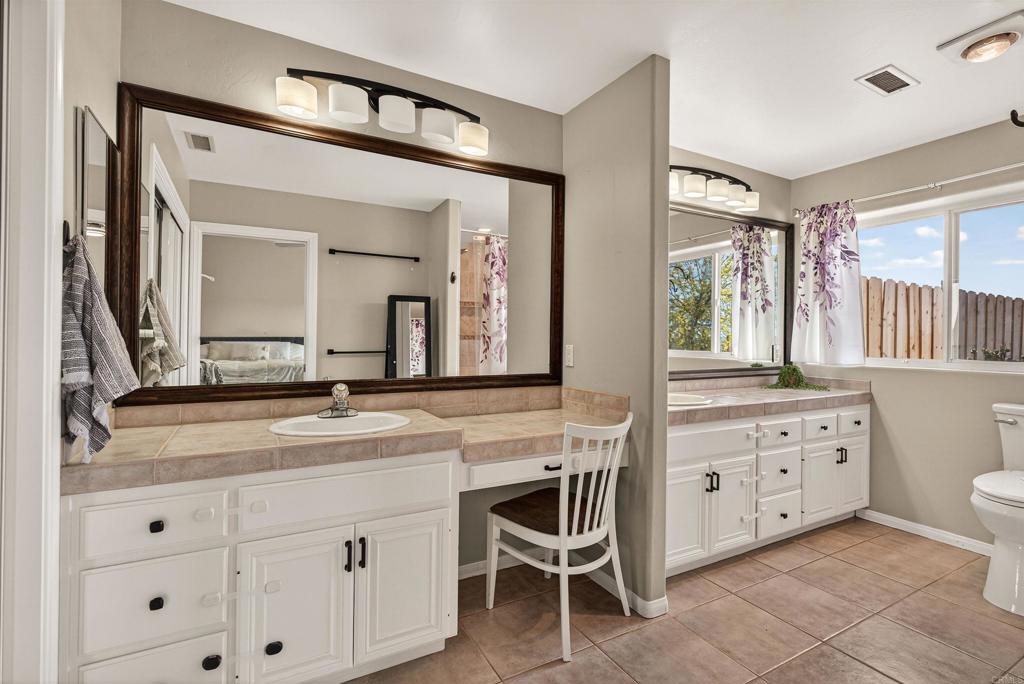 13801 Jake Road Property Photo 20