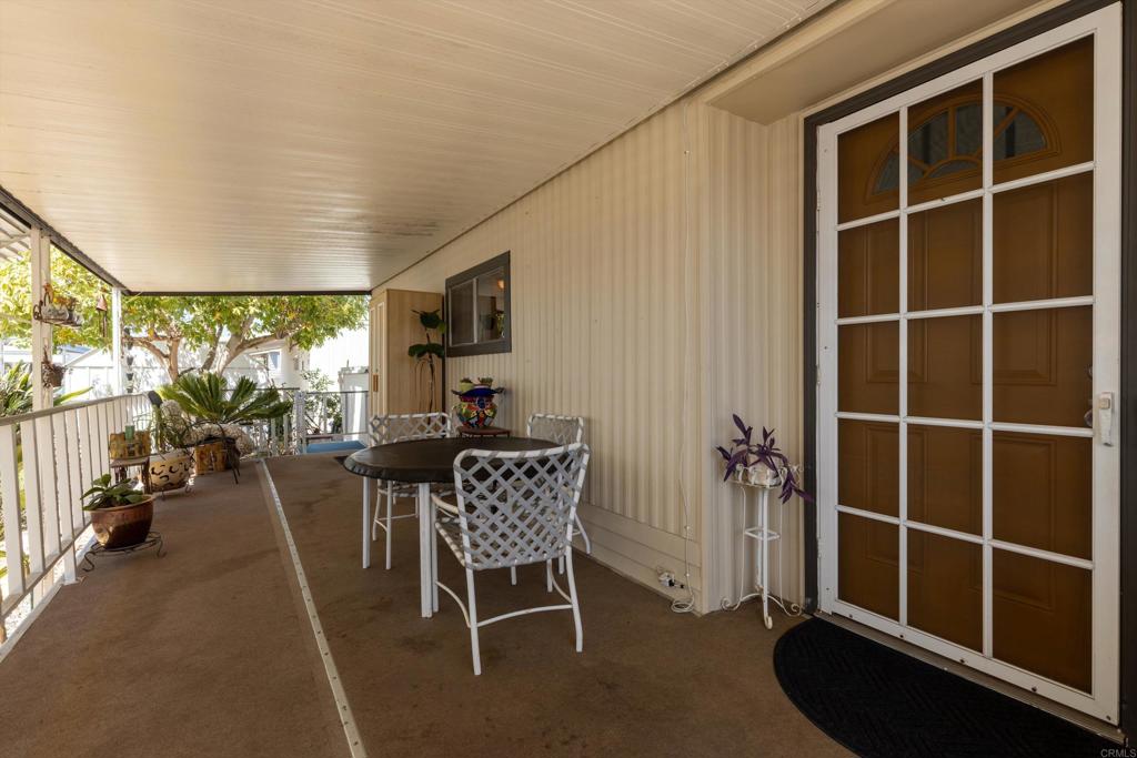 2280 E Valley Parkway 127 Property Photo 22