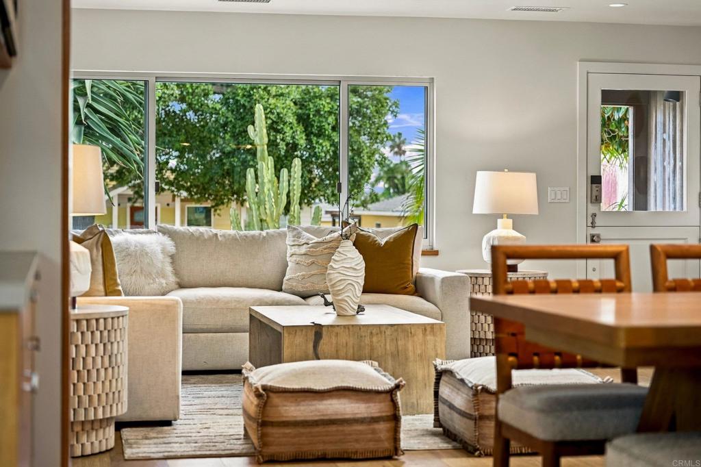 1236 Chalcedony Street Property Photo 4
