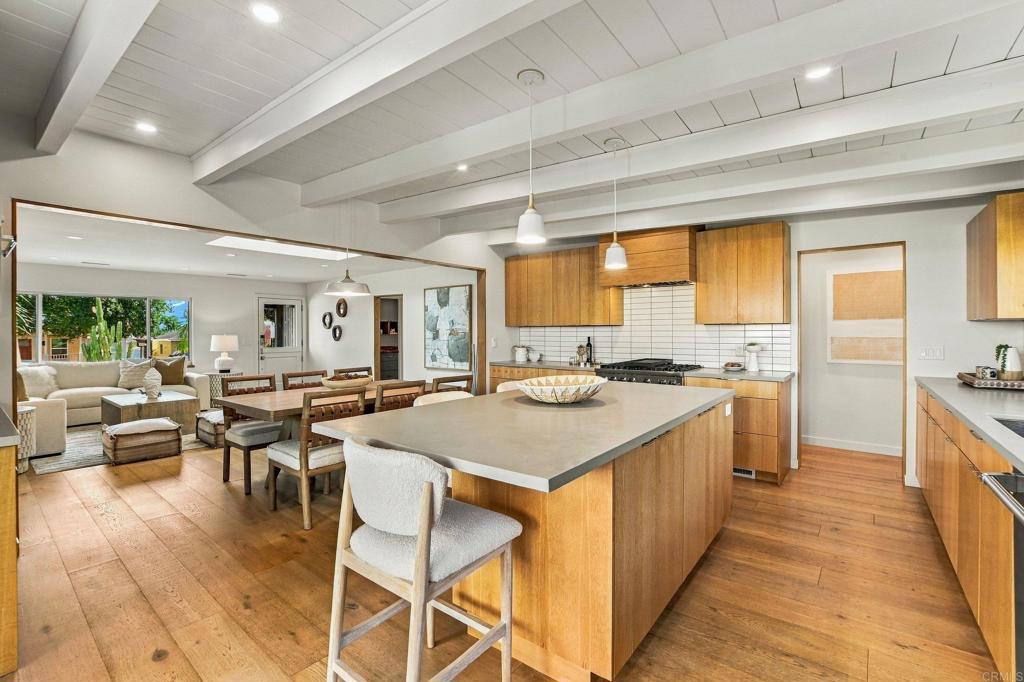 1236 Chalcedony Street Property Photo 11