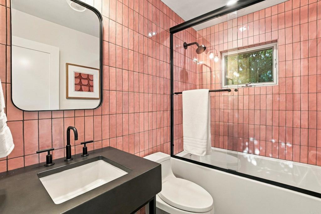 1236 Chalcedony Street Property Photo 29