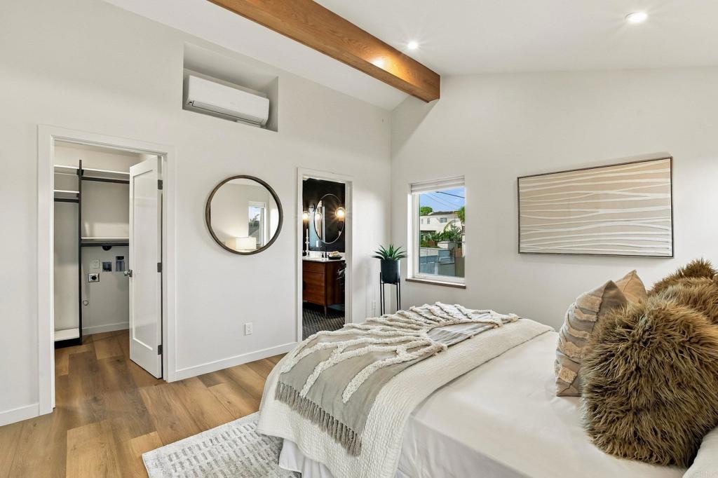 1236 Chalcedony Street Property Photo 38