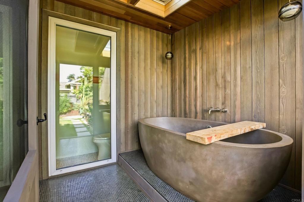 1236 Chalcedony Street Property Photo 44