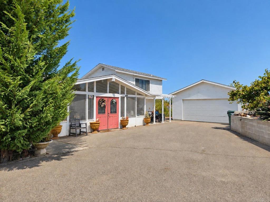 1701 Acacia Lane Property Photo 10
