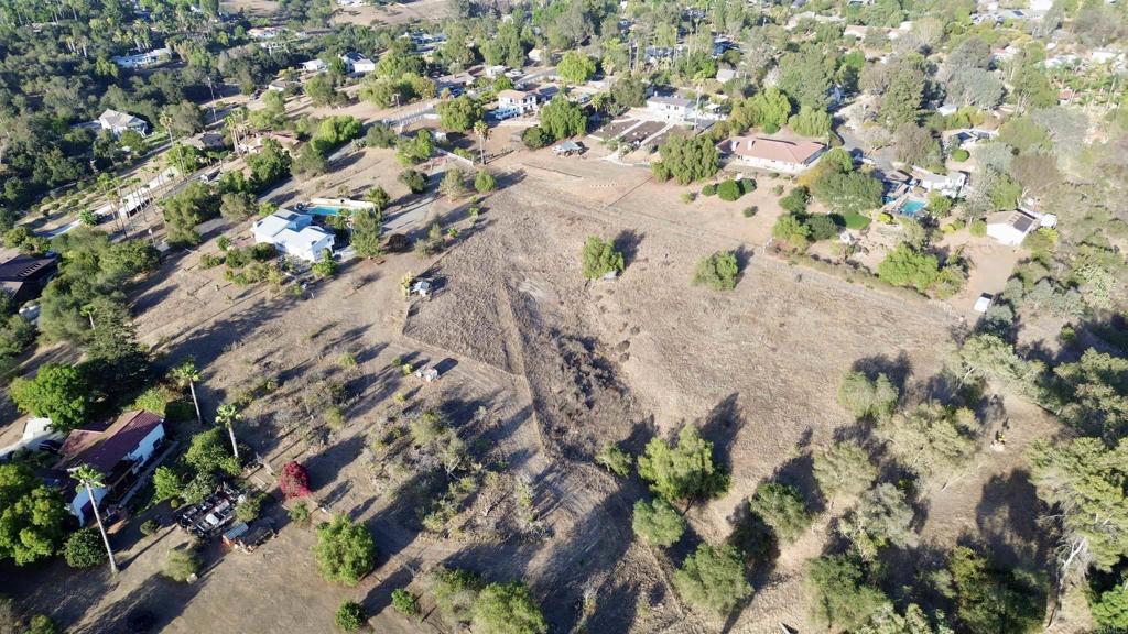 1701 Acacia Lane Property Photo 43