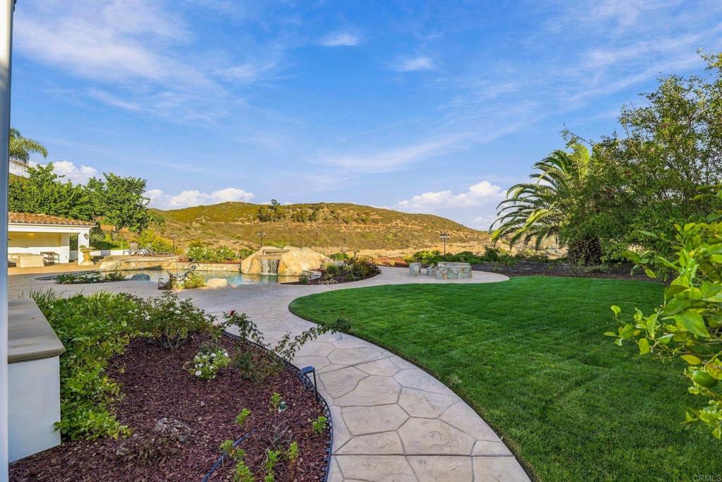 17253 Reflections Circle Property Photo 30