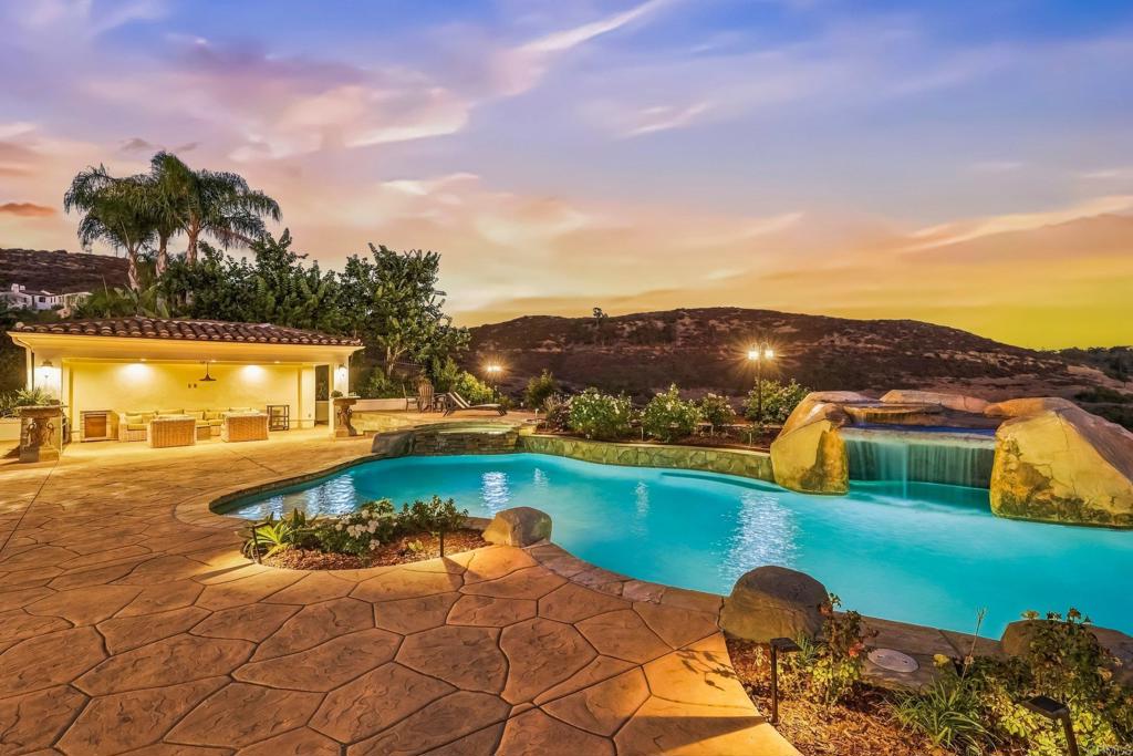 17253 Reflections Circle Property Photo 33