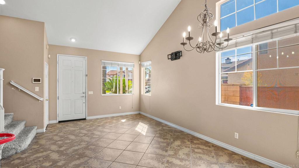 38977 Lone Cir Property Photo 2