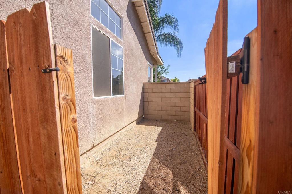 38977 Lone Cir Property Photo 48