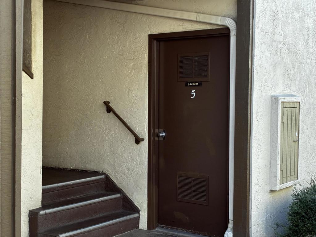 8034 Linda Vista 1d Property Photo 18