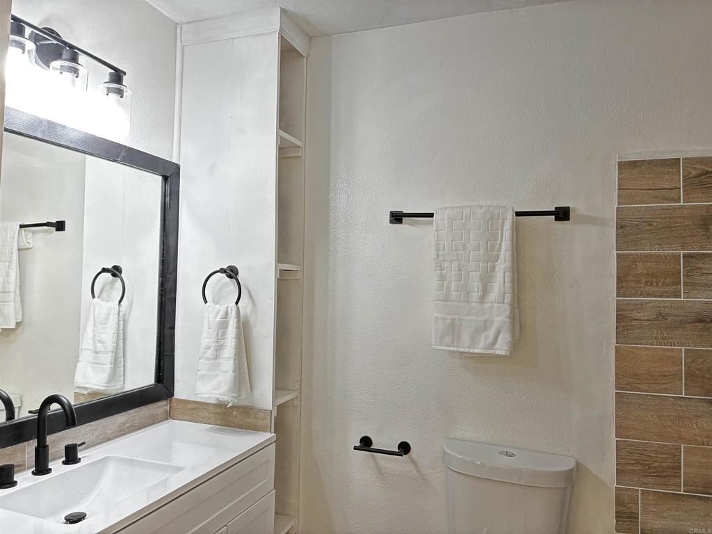 8034 Linda Vista 1d Property Photo 27