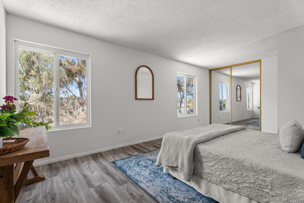 1078 Angelus Ave Property Photo 15