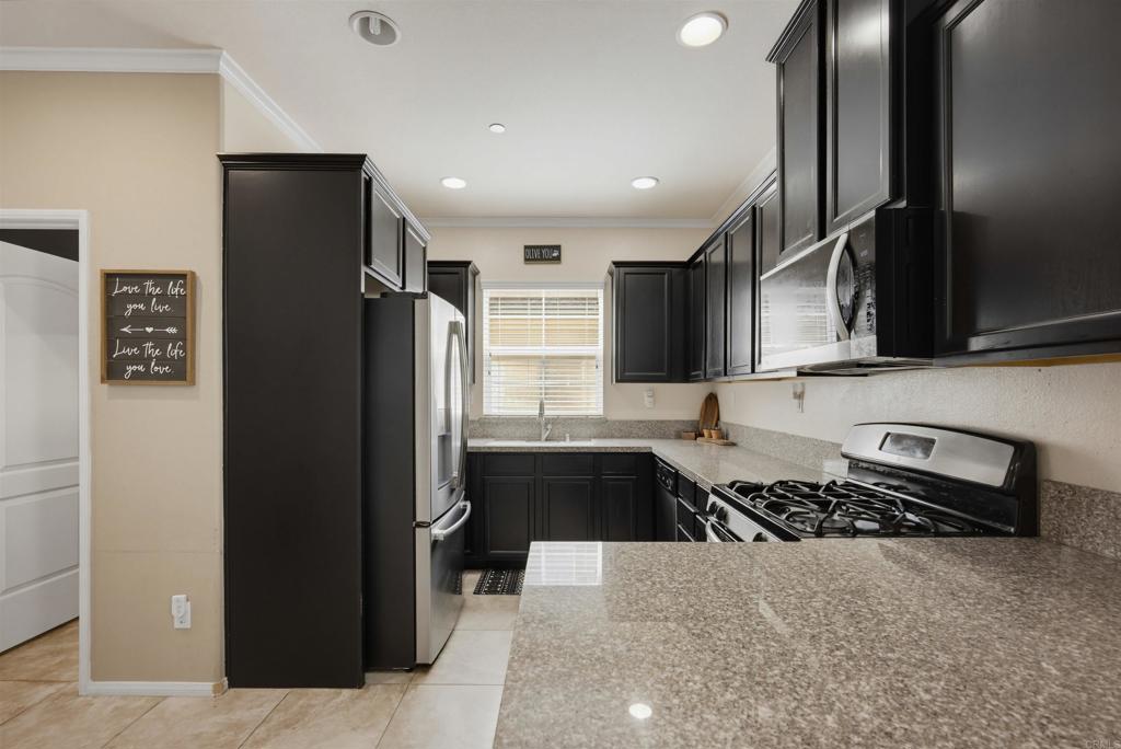 37375 Paseo Tulipa Property Photo 10