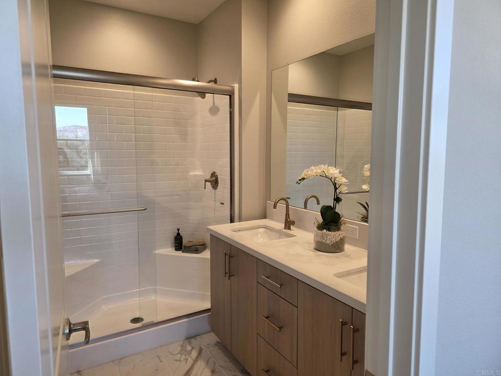 2606 Vibrant Glen Property Photo 9