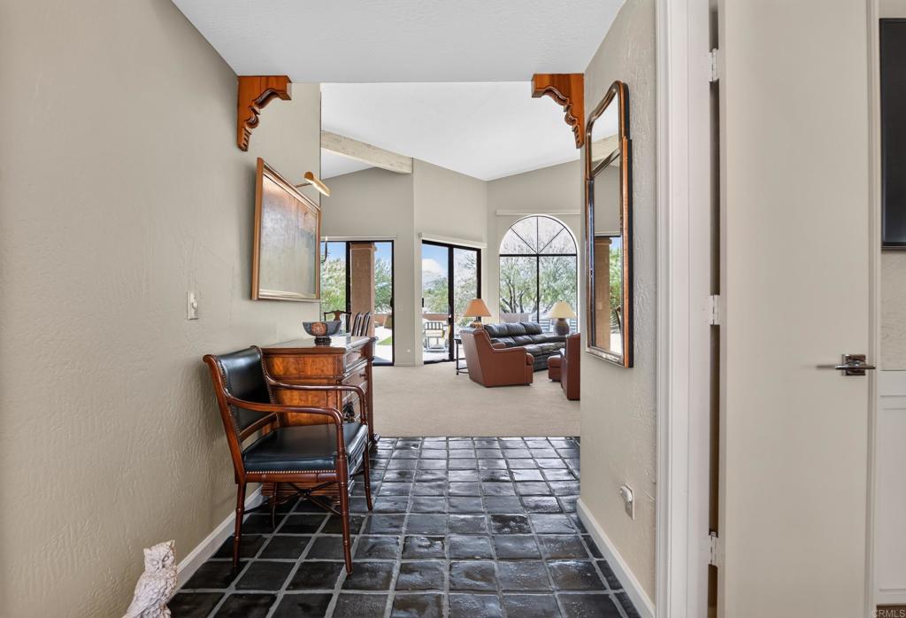 4708 Desert Vista Drive Property Photo 5