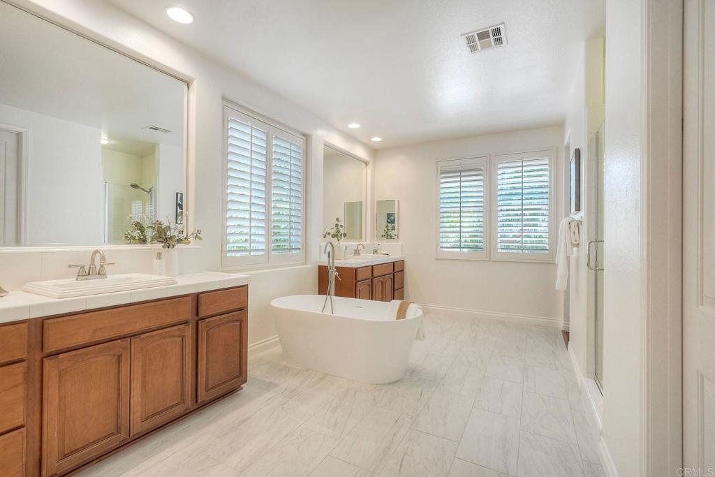 955 Wild Iris Court Property Photo 10
