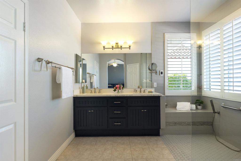 5062 Dassia Property Photo 24