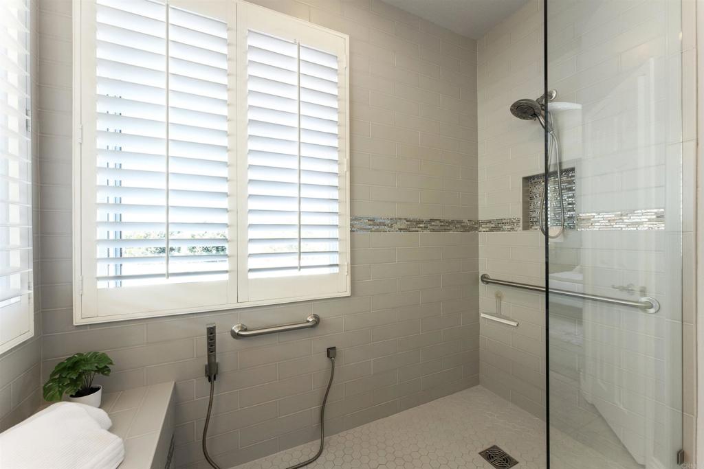 5062 Dassia Property Photo 26