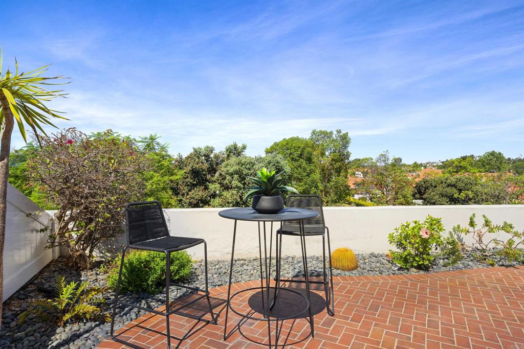 5062 Dassia Property Photo 43