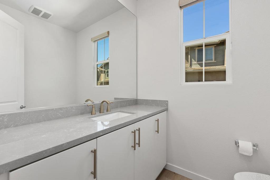 3131 Asto Pl Property Photo 17