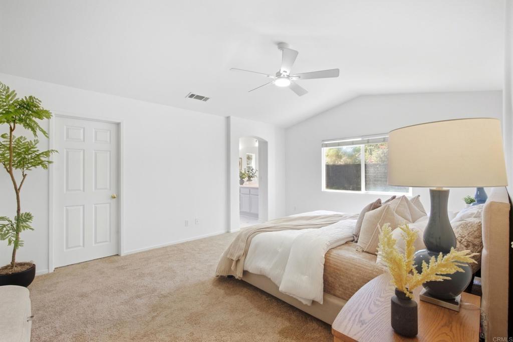1009 Longfellow Court Property Photo 20