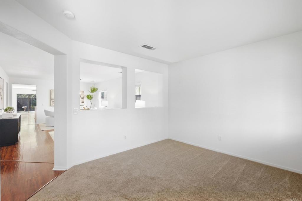 1009 Longfellow Court Property Photo 29